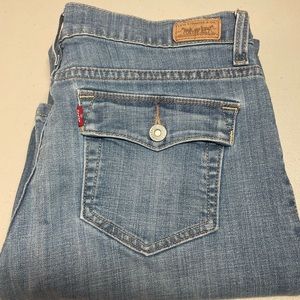 Ladies LEVIS 512 perfectly slimming bootcut jeans size 10